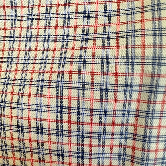 Large Fitted button down shirt - Picture 3 of 3